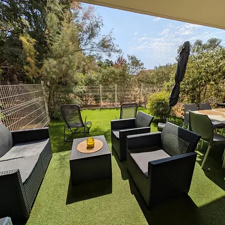Cocon Avec Jardin Privatif, Piscine & Parking A